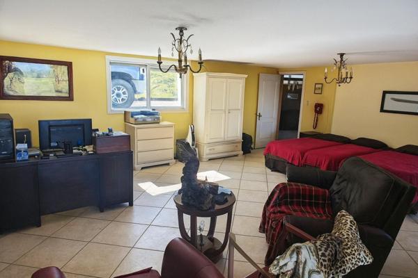 Maison à VILLERVILLE, 14113 - 9 pièces 285m²