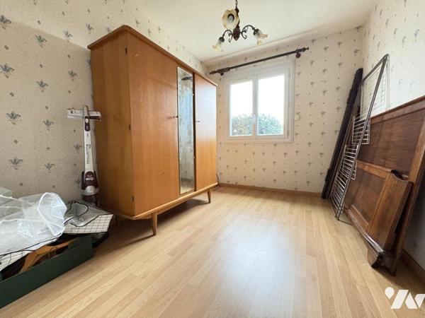 Maison familiale avec vie de plain-pied cinq chambres