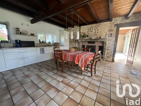 Maison à vendre 14 pièces 330 m² Gourgé