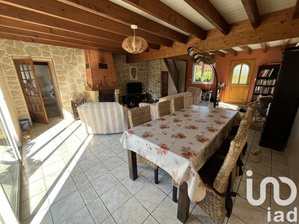 Maison à vendre 14 pièces 330 m² Gourgé