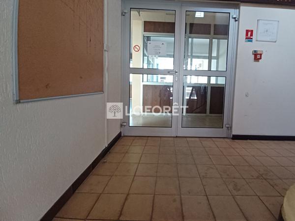 Location bureau Cayenne - 12 pièce(s) - 272 m² - 5 850 €/mois