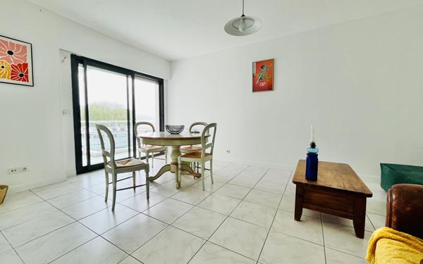 Appartement à vendre    2 pièces • 49,32 m2 Royan