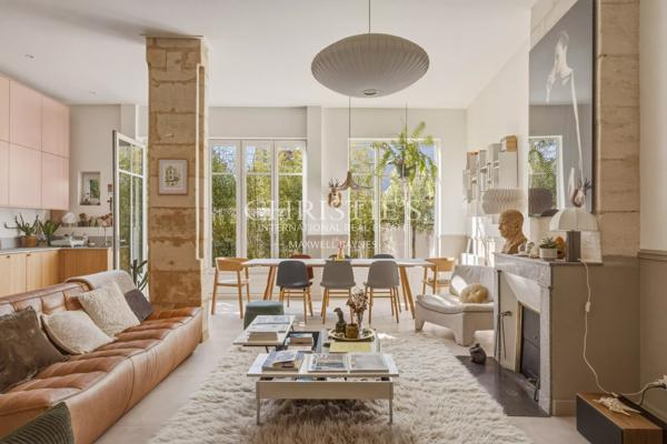 BORDEAUX NANSOUTY – MAISON EN PIERRE DE TAILLE AVEC JARDIN ET GARAGE