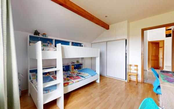 Maison à vendre    6 pièces • 205 m2 Contamine-sur-Arve