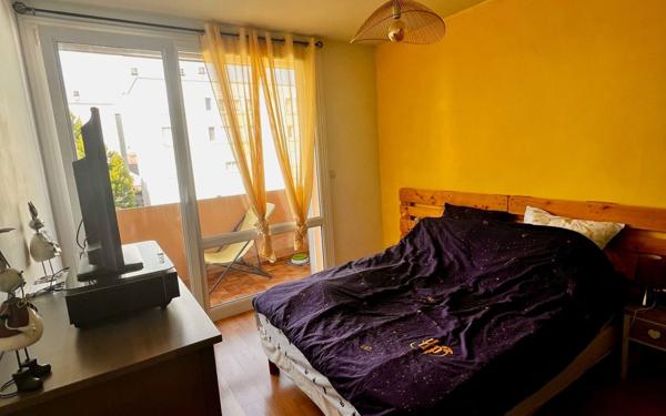 Appartement à vendre    3 pièces • 66 m2 Saint-Quentin