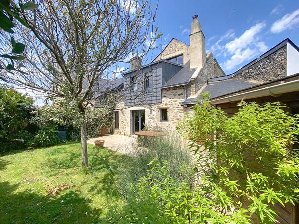 À vendre - Bien rare et chargé d'histoire à Muzillac ! 167 m² habitables