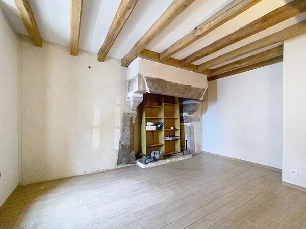 À vendre - Bien rare et chargé d'histoire à Muzillac ! 167 m² habitables