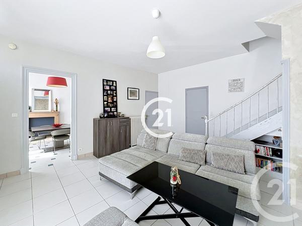 Maison à vendre  5 pièces - 99 m 2   COGNAC  - 16