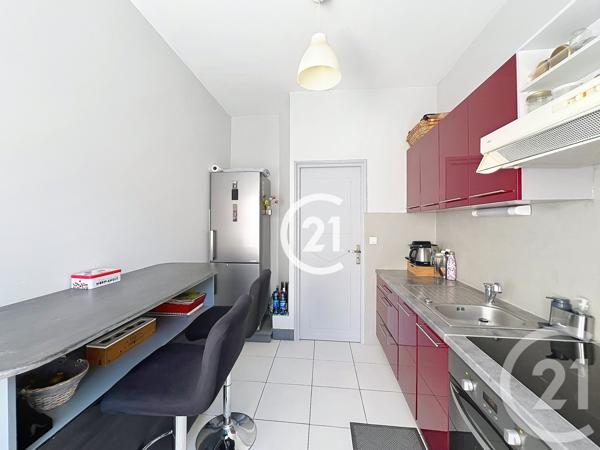 Maison à vendre  5 pièces - 99 m 2   COGNAC  - 16