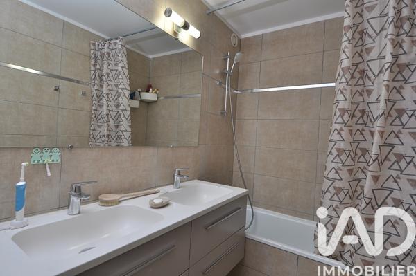 Appartement à vendre 4 pièces 93,51 m² Nîmes