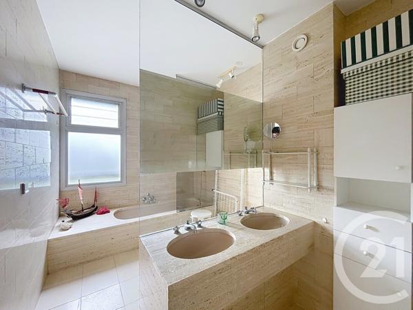 Appartement T5 à vendre  5 pièces - 146,65 m 2   BORDEAUX  - 33