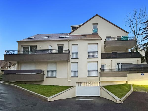 Appartement Saint Pierre Du Perray 4 pièce(s) 80 m2