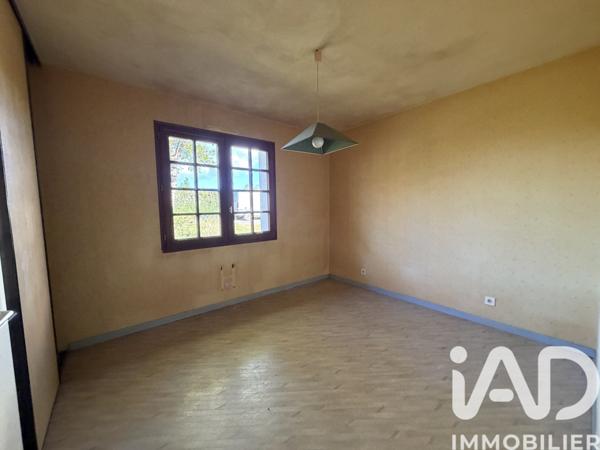 Maison à vendre 5 pièces 96 m² Saint-Aubin-le-Cloud