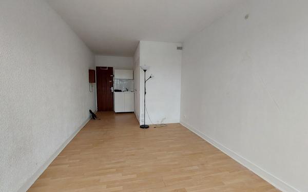 Appartement à vendre    1 pièce • 21,70 m2 Évreux