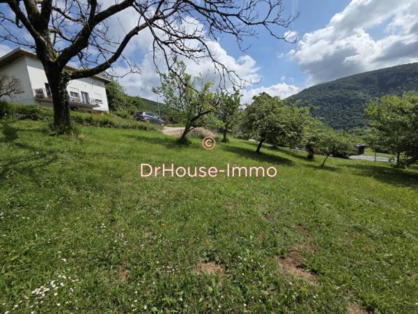 Terrain à vendre de 1 109 m²