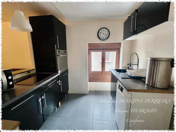 Immeuble de rapport – Axe passant – Massay (18120)