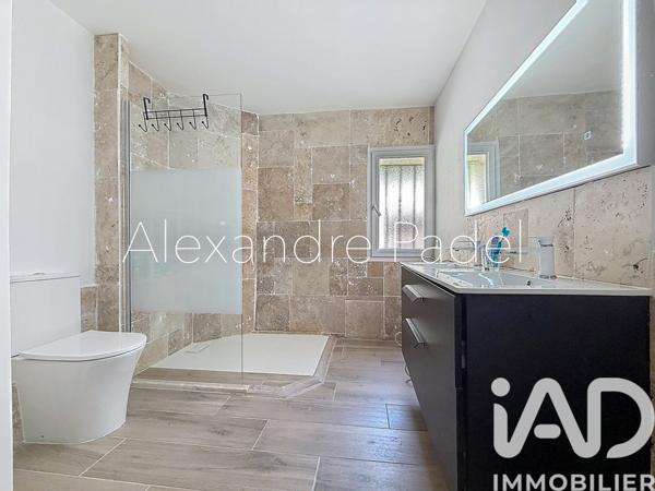 Maison à vendre 10 pièces 270 m² Carqueiranne