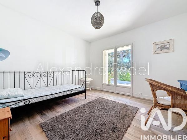 Maison à vendre 10 pièces 270 m² Carqueiranne