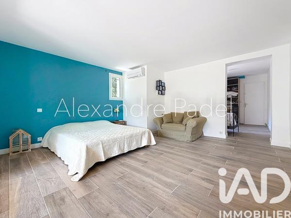 Maison à vendre 10 pièces 270 m² Carqueiranne