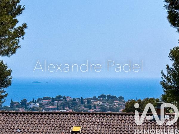 Maison à vendre 10 pièces 270 m² Carqueiranne