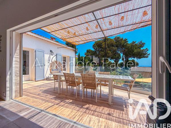 Maison à vendre 10 pièces 270 m² Carqueiranne