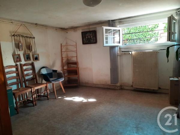 Maison à vendre  5 pièces - 96,57 m 2   CHEF BOUTONNE  - 79