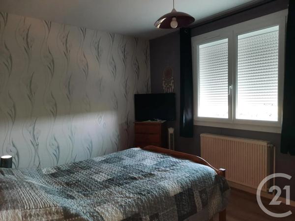 Maison à vendre  5 pièces - 96,57 m 2   CHEF BOUTONNE  - 79