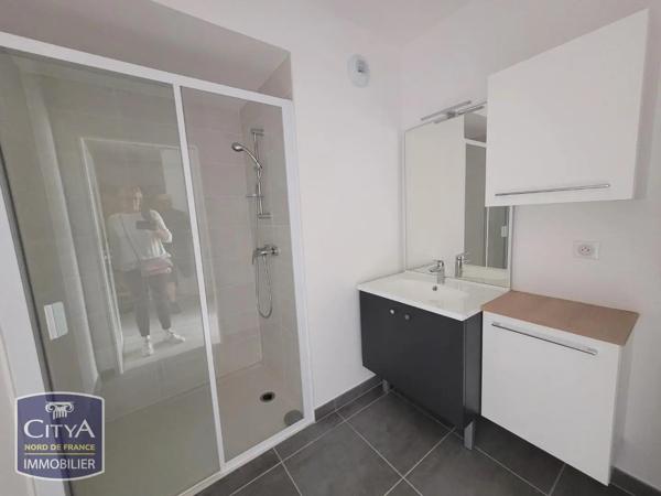Appartement à louer 2 pièces 40.69m² Valenciennes (59300)