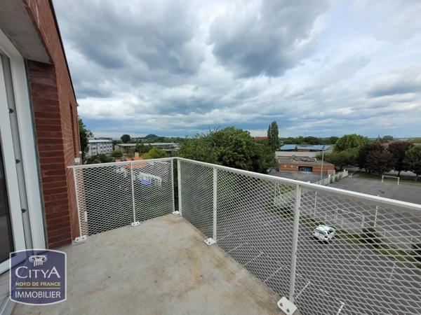 Appartement à louer 2 pièces 40.69m² Valenciennes (59300)
