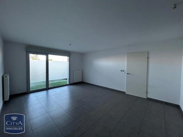 Appartement à louer 3 pièces 61.85m² Roncq (59223)