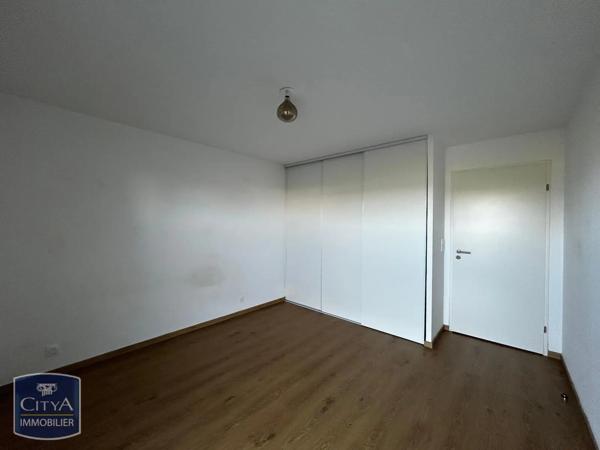 Appartement à louer 3 pièces 61.85m² Roncq (59223)