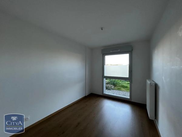 Appartement à louer 3 pièces 61.85m² Roncq (59223)