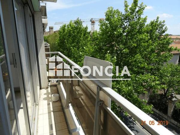 Location Appartement 3 pièces 78 m² - BOULEVARD MARECHAL FOCH Salon De Provence 13300
