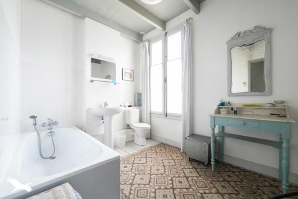 Maison à vendre 500 000 € La Tremblade 7 p 187 m² DPE E