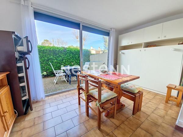 À 400 m de la plage - Studio avec loggia, terrasse, piscine et parking