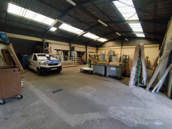 Ateliers et Bureaux à CREVECOEUR LE GRAND (60360)
