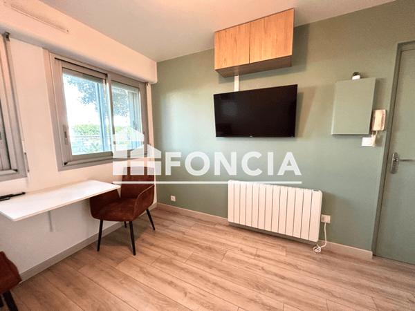 Location Studio meublé 16.38 m² - Puilboreau 17138