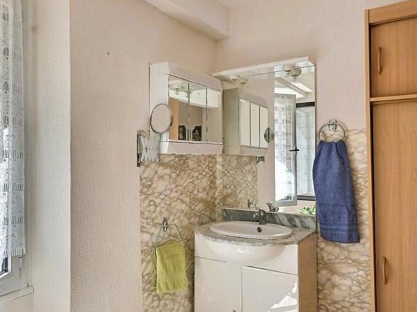 MAISON DE VILLE AU COEUR DE SISTERON