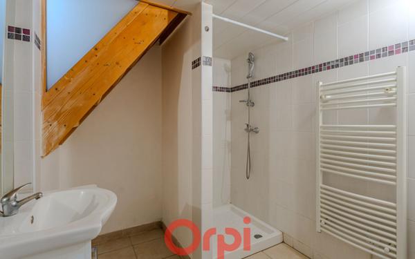 Maison à vendre    4 pièces • 96 m2 Alba-la-Romaine