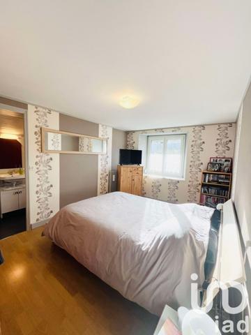 Immeuble à vendre 285 m² Sarrey