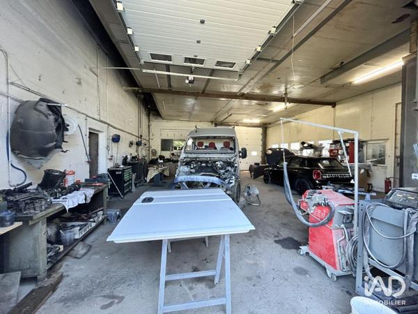 Location hangar 243 m² Varetz
