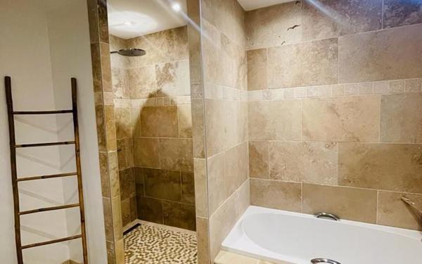 Maison à vendre    5 pièces •  Brugairolles