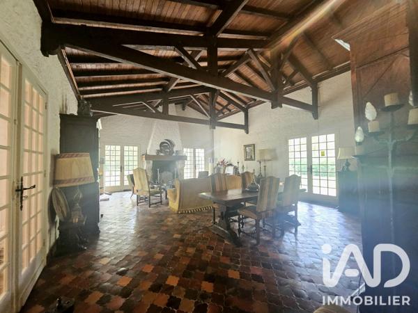 Maison à vendre 8 pièces 258 m² Saint-Paul-lès-Dax