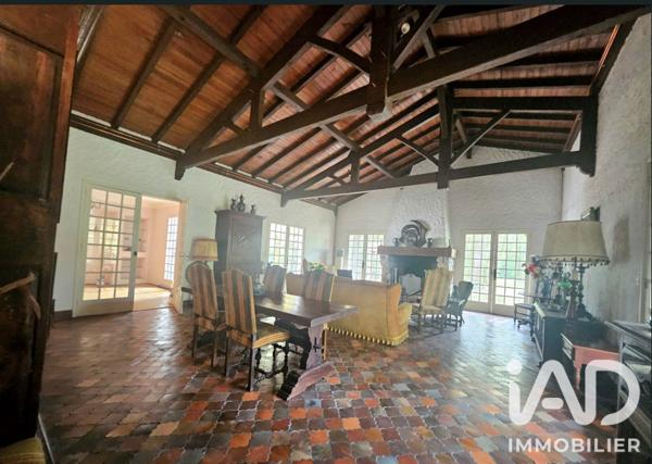 Maison à vendre 8 pièces 258 m² Saint-Paul-lès-Dax