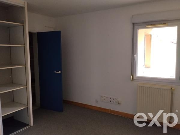 Ancien cabinet dentaire ou local professionnel