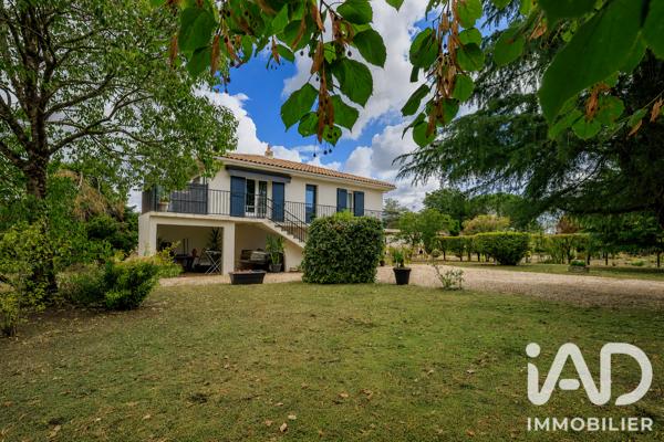 Maison à vendre 4 pièces 81,9 m² Coutras