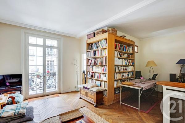 Appartement F4 à vendre  4 pièces - 102 m2 PARIS - 75018