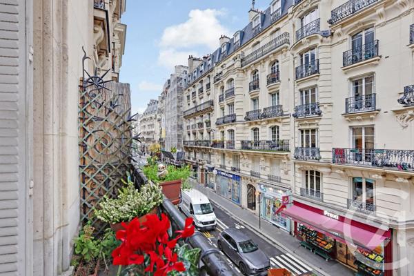 Appartement F4 à vendre  4 pièces - 102 m2 PARIS - 75018