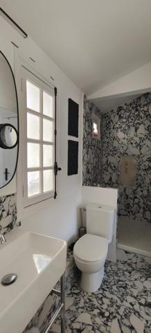 Luminosité et calme absolu au dernier étage