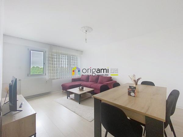 LINGOLSHEIM - F3 meublé en dernier étage